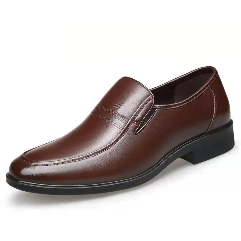 New Leisure Shoes Men's Fashion Leather Shoes Wholesale