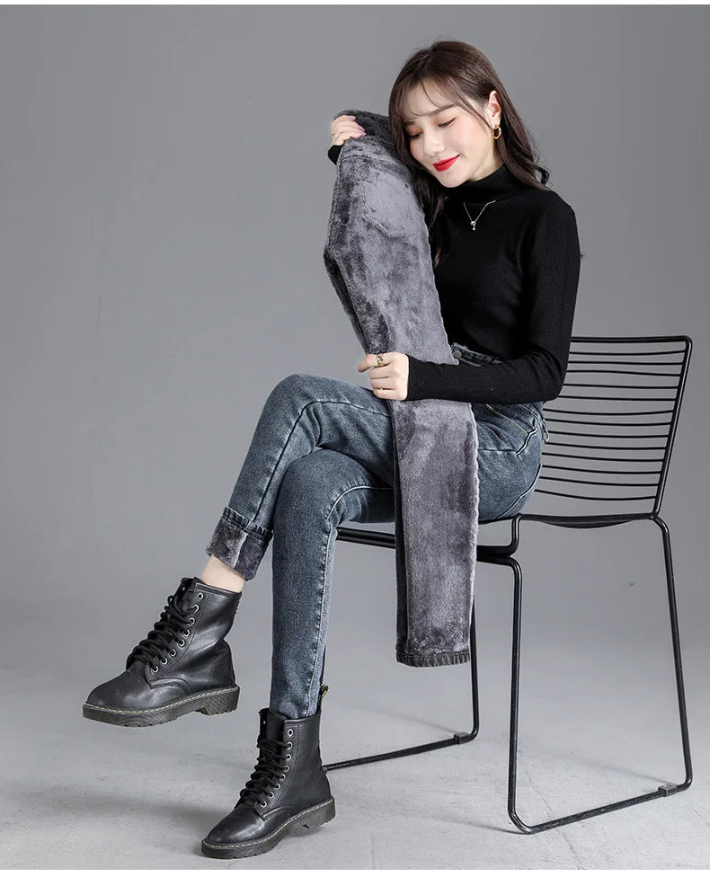 Thermische Winter Dicke Fleece High-taille Warme Dünne Jeans Dicke Frauen Stretch Taste Bleistift Hosen Mom Casual Samt Jeans