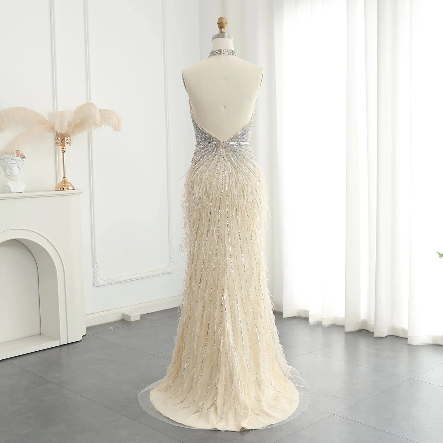 Luxury Beaded Feathers Mermaid Silver Gray Evening Dress Halter Backless Blue Beige Arabic Formal Party Gown SZ006