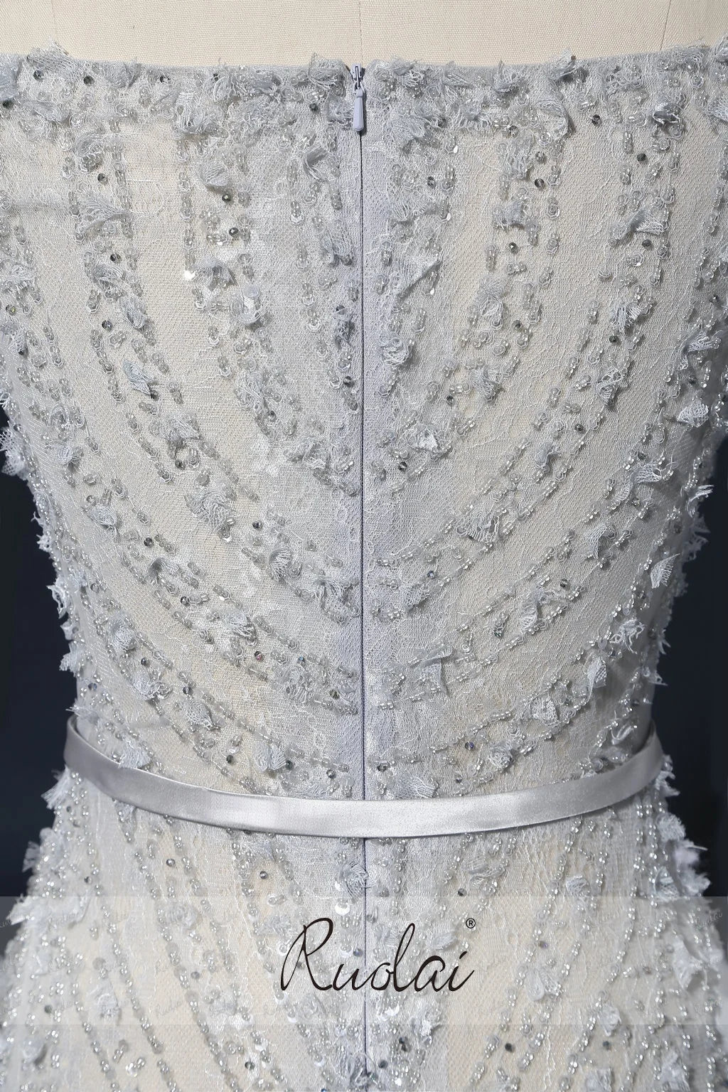 PEV-L3058 Luxury Heavy Beaded Party Gowns See Through Long Sleeve Customized Sexy Off Shoulder Evening Dress From Istanbul