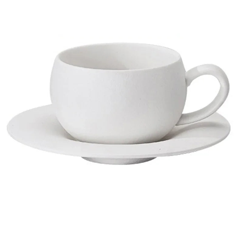 110/280ml Japanese-style Ceramic Mug Black White Fired Stone Coffee Cup and Saucer Set Breakfast Milk Coffee Cup Egg-shaped Mug.