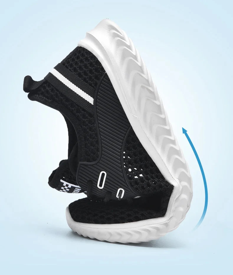 Sommer Herren Sneakers atmungsaktive und leichte Herren Casual Tennis Sneakers Hollow Mesh Herren Laufschuhe Tenis Masculino