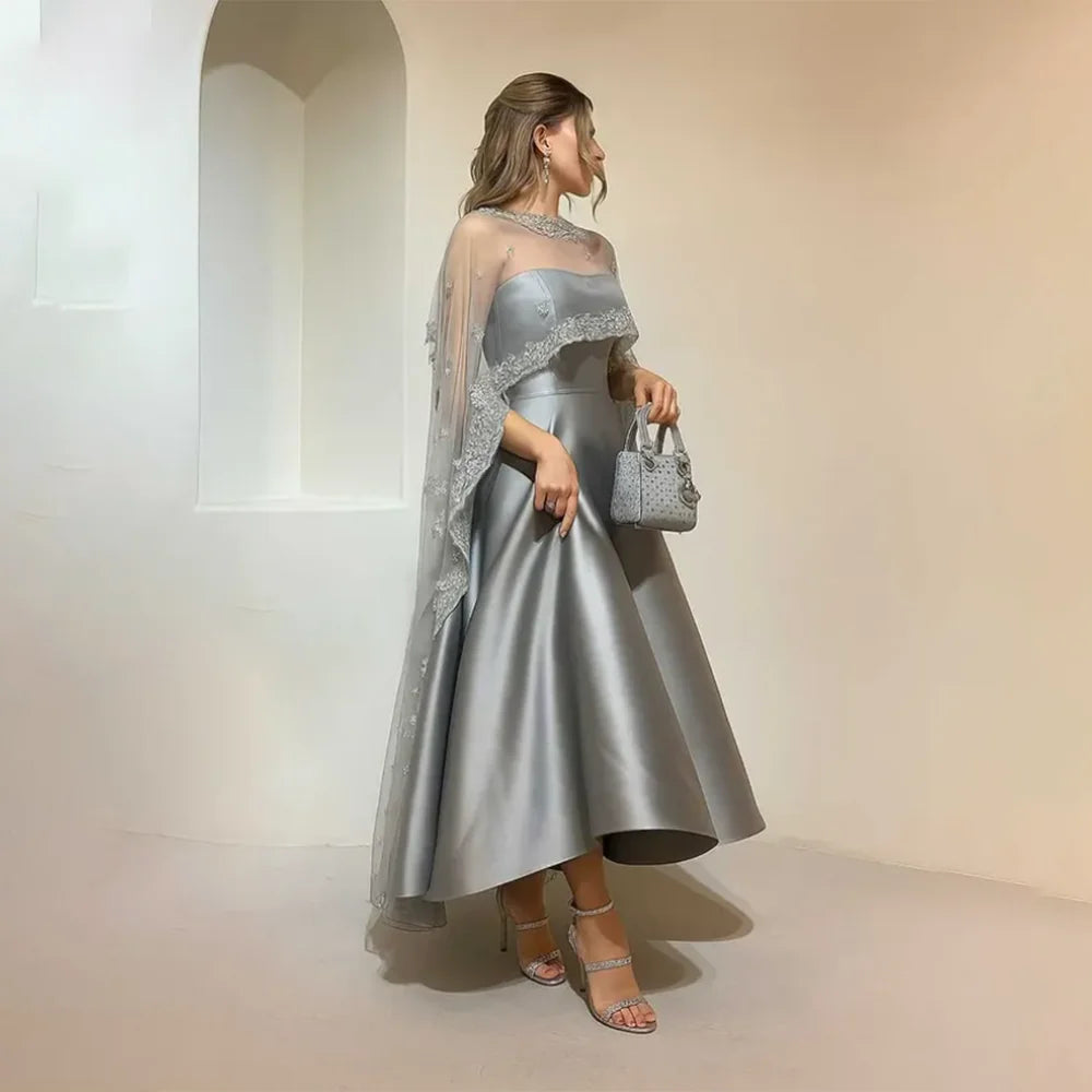 RFYR Marineblaues A-Linie-Satin-Abschlussballkleid mit Umhang, plissiert, knöchellang, für Damen, elegantes formelles Anlasskleid, Abendkleider, individuell gestaltet