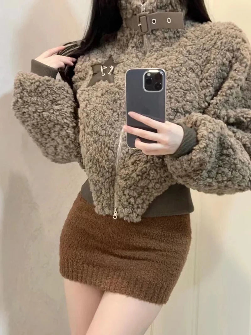 Winter Lamm Wolle Vintage Jacke Frauen Stehen Kragen Faul Wind Casual Zipper Mäntel Langarm 3D Dekoration Lose Geerntete Jacken