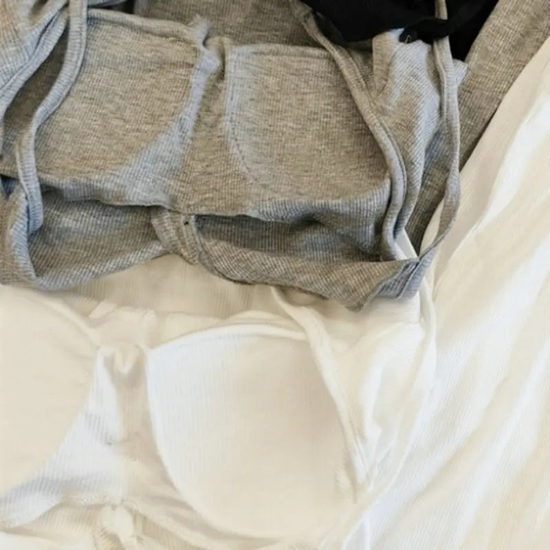 Conjuntos De Pijama Neue Sexy Baumwolle Sling Top Shorts Set Bh Pad Sommer Nachtwäsche Pyjamas Für Frauen Hause Tragen Nachtwäsche Anzug
