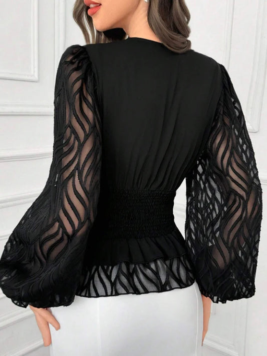 Women's Elegant and Fashionable V Neck Lantern Sleeve Waist Shirt.