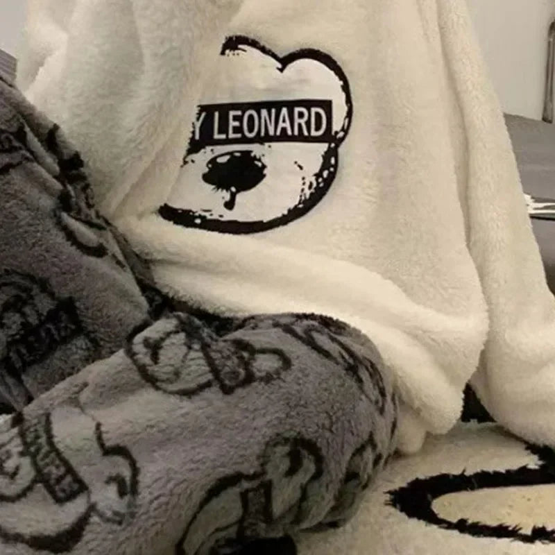 2 Teile/satz Verdickte Warme Flanell Plus Größe frauen Pyjamas Tops und Hosen Nachtwäsche Homewear Winter Cartoon Bär Nachtwäsche