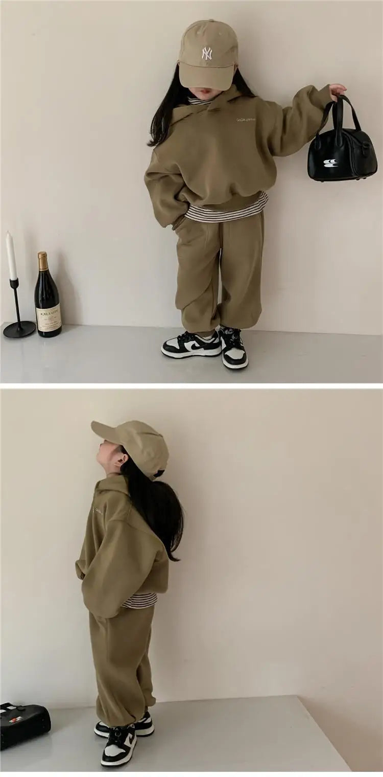 Winter neue Kinder Fleece Sweatshirt 2 stücke Set Langarm Kleinkind Outfits Baby warme Sport hose Anzug Jungen Mädchen Kleidung Set