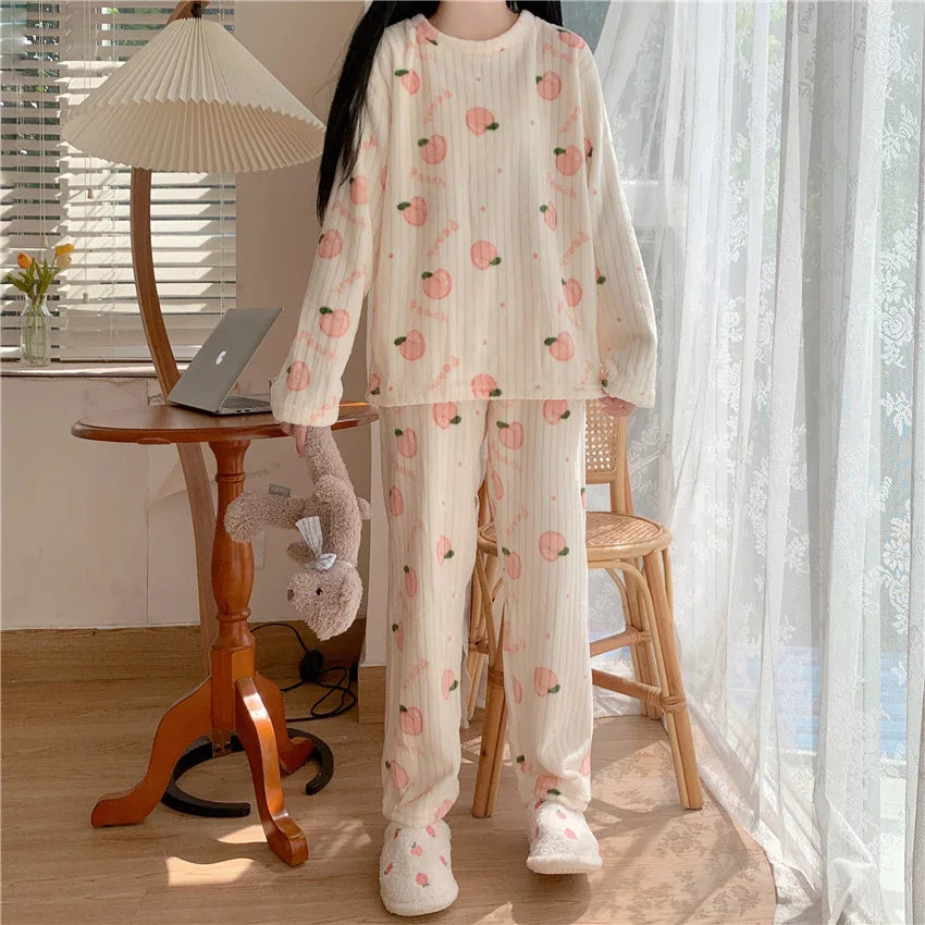 Winter-Damen-Pyjama-Homewear-Anzug, neues warmes Set aus Korallen-Fleece für Herbst und Winter, bequemer warmer Pyjama-Homewear-Anzug