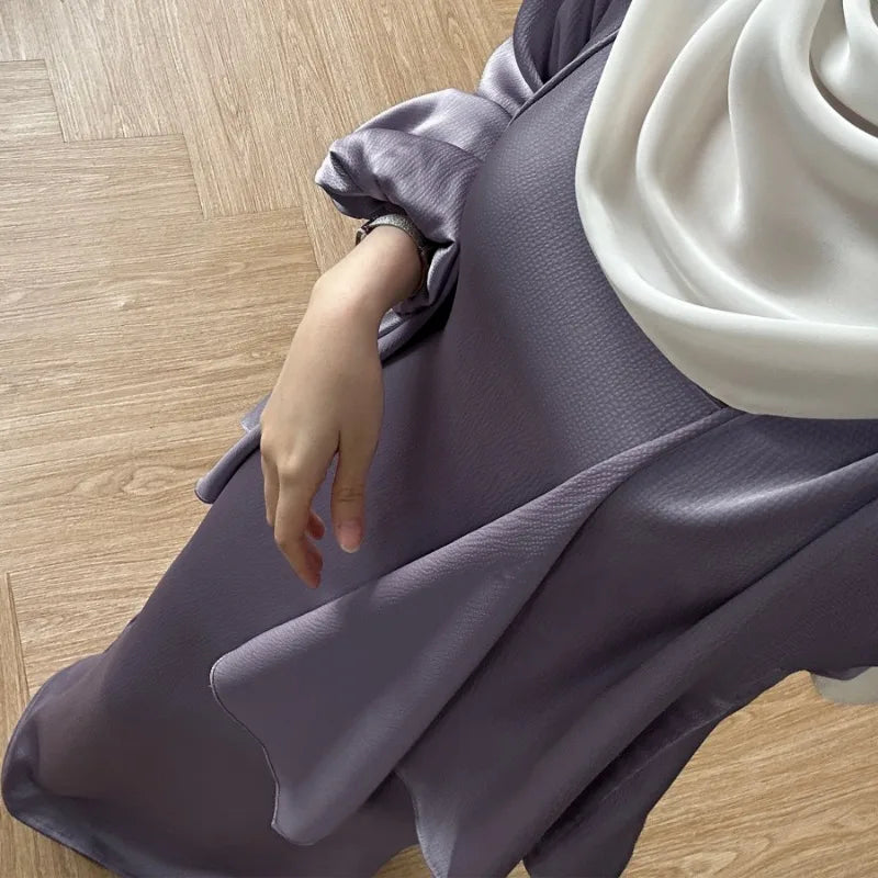 2-teiliges Saudi-Arabien muslimisches Damen-Abaya-Kleid aus Satin für Damen, Islam, Dubai, Urlaub, bescheidene Kleidung, 2024, elegante türkische Robe