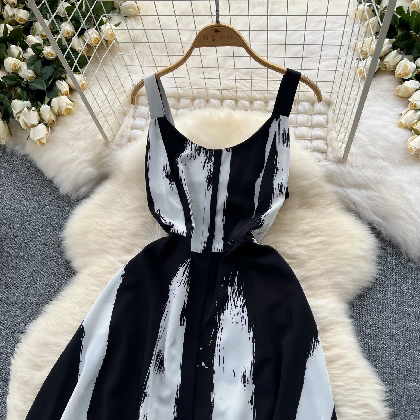 Neue Sommer Druck Süße Kleid Träger O Neck Backless Split Elegante Damen Urlaub Strand Party Midi Sommerkleid