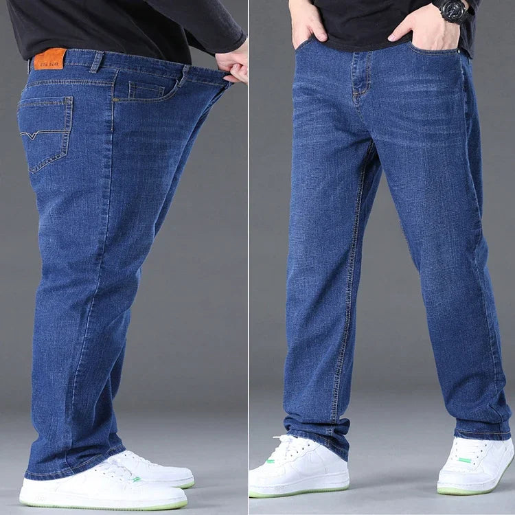 Große Größe Herren Jeans High Stretch Denim Stoff Große Größe Hosen für 45-150 kg Jeans Hombre Jeans mit weitem Bein Pantalon Homme
