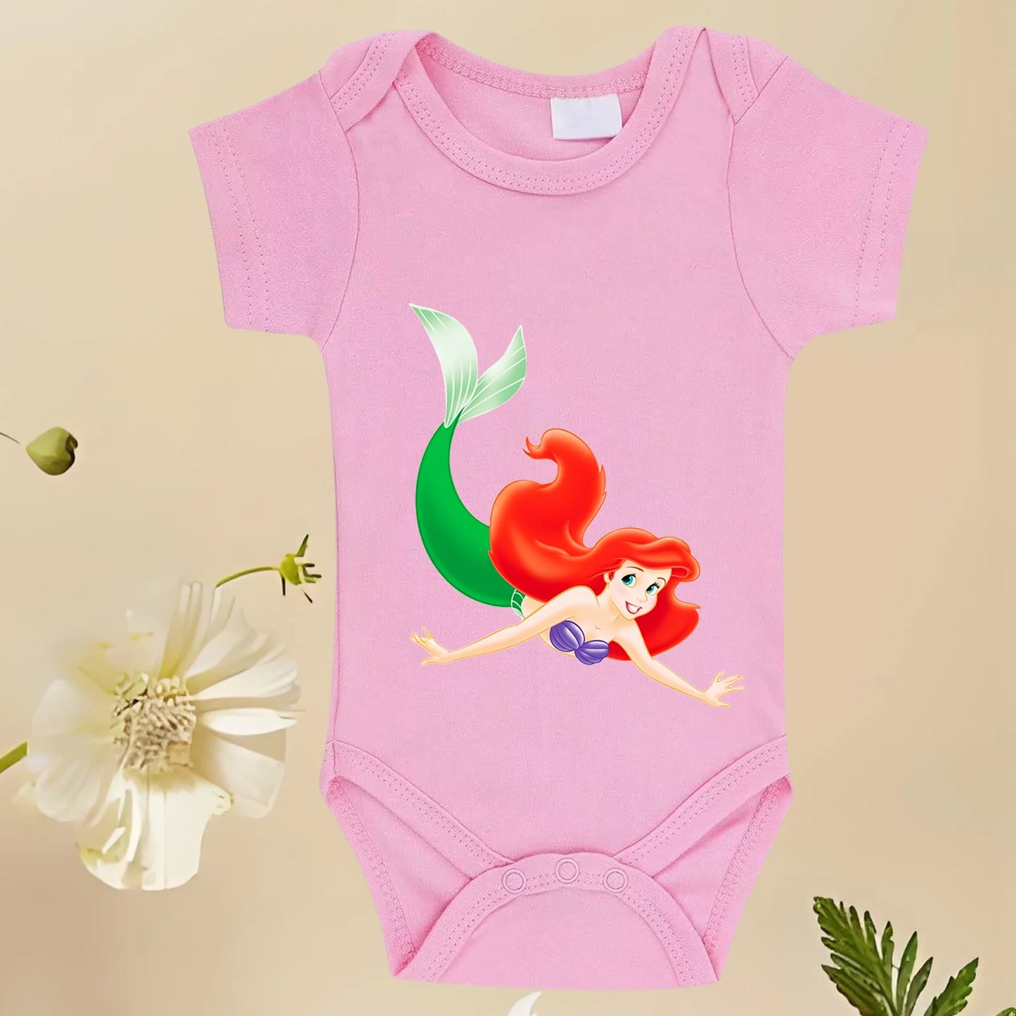 Eng anliegendes Baby-Pyjama-Set mit Meerjungfrau-Cartoon- und Anime-Aufdruck, 100 % reine Baumwolle, weicher Pyjama, Sommer, neues einteiliges Familienkleid.