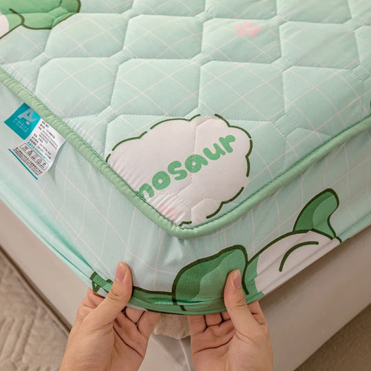 Waterproof Mattress Cover Cartoon Style Bed Covers Quilted Fitted Sheet постельное белье Thickened Bedspread(No Pillowcase).