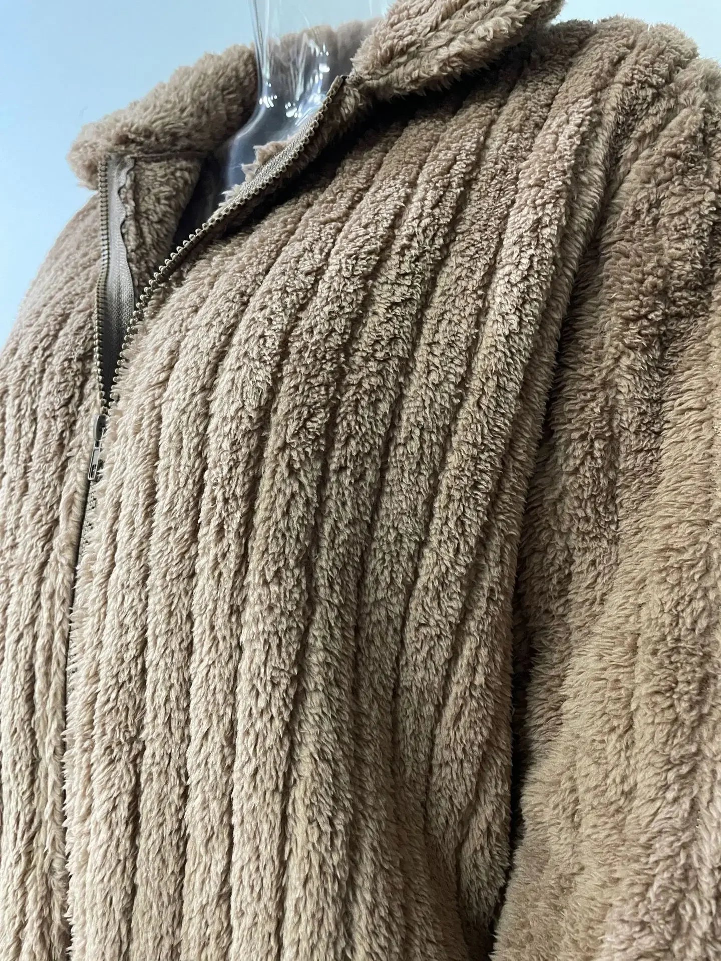 2025, Herbst und Winter, neue Mode, Damenpullover, Mäntel, Übergröße, Fleece-Strickjacke, kurzer Kragen, Tops, Damenbekleidung