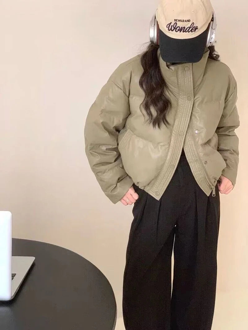 Winter Warme Dicke Parkas Frauen Neue Mode Lose Ernte Jacke Weibliche Schwarz Baumwolle Gepolsterte PU Leder Elegante Zipper Mantel Y2K Tops