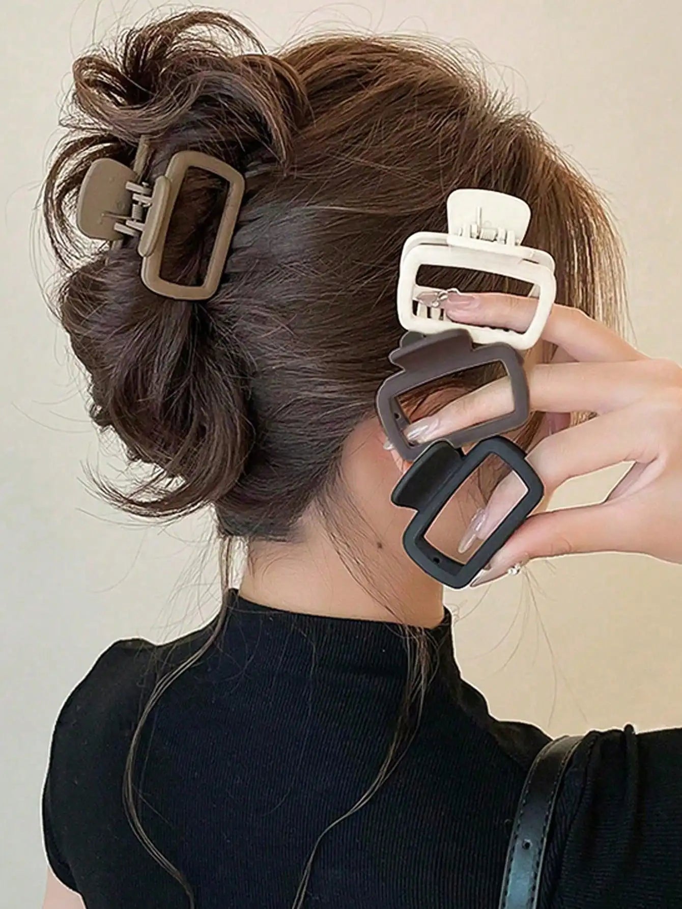 4pcs Women's Square Lightweight Hair Claw Clip Fashionable Elegant Hair Accessory Clip Suitable Hair Styling Makeup.