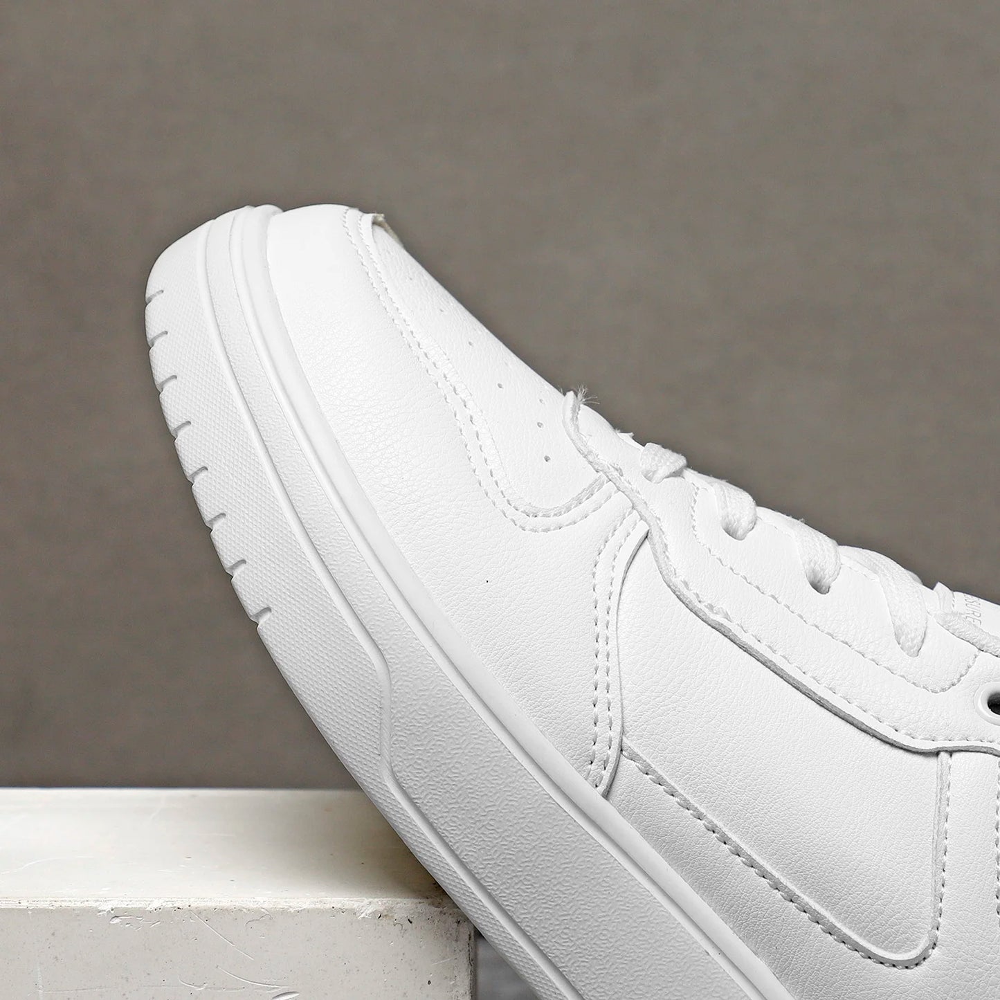 Leder Männer Schuhe Turnschuhe Trend Casual Schuh Italienische Atmungsaktive Freizeit Männlichen Turnschuhe Nicht-slip Schuhe Männer Vulkanisierte Schuhe