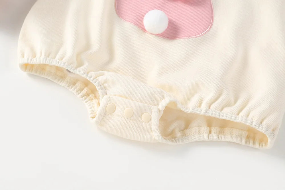2024 Sommer Baby Mädchen Kleidung niedlichen Hasen falsch zweiteiligen Bodysuit Kleinkind Streifen Patchwork einteilige Kleidung
