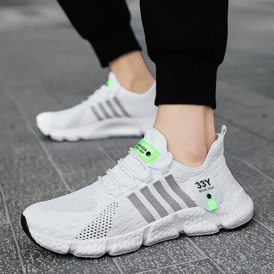 Atmungsaktives Mesh Männer Schuhe Trendy Leichte Fuß Wohnungen Plus Größe Männliche Tennis Turnschuhe Laufen Outdoor Fitness Schuhe 2024.