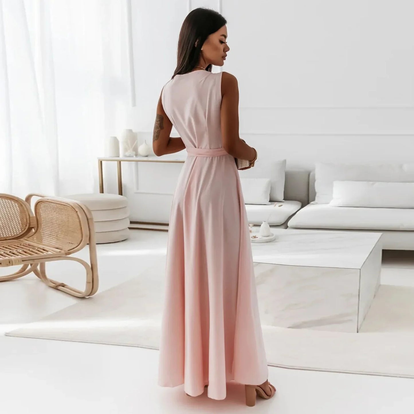 Frühling Sommer Neue Stil frauen Lange V-ausschnitt Kleid Reine Farbe Maxi Kleid Ärmelloses Empire-Taille Kleid für Damen Modische