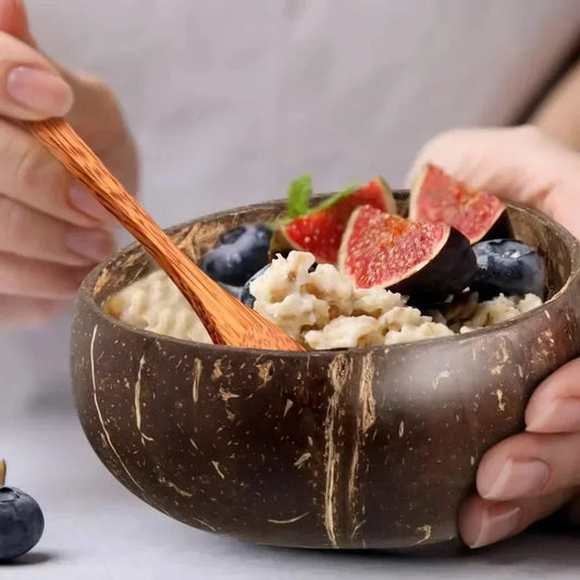 Wholesale Natural Coconut Bowls For Serving Dishes Salad Oatmeal Yogurt Reusable Wooden Coconut Shell Bowl Kitchen Tableware Set.