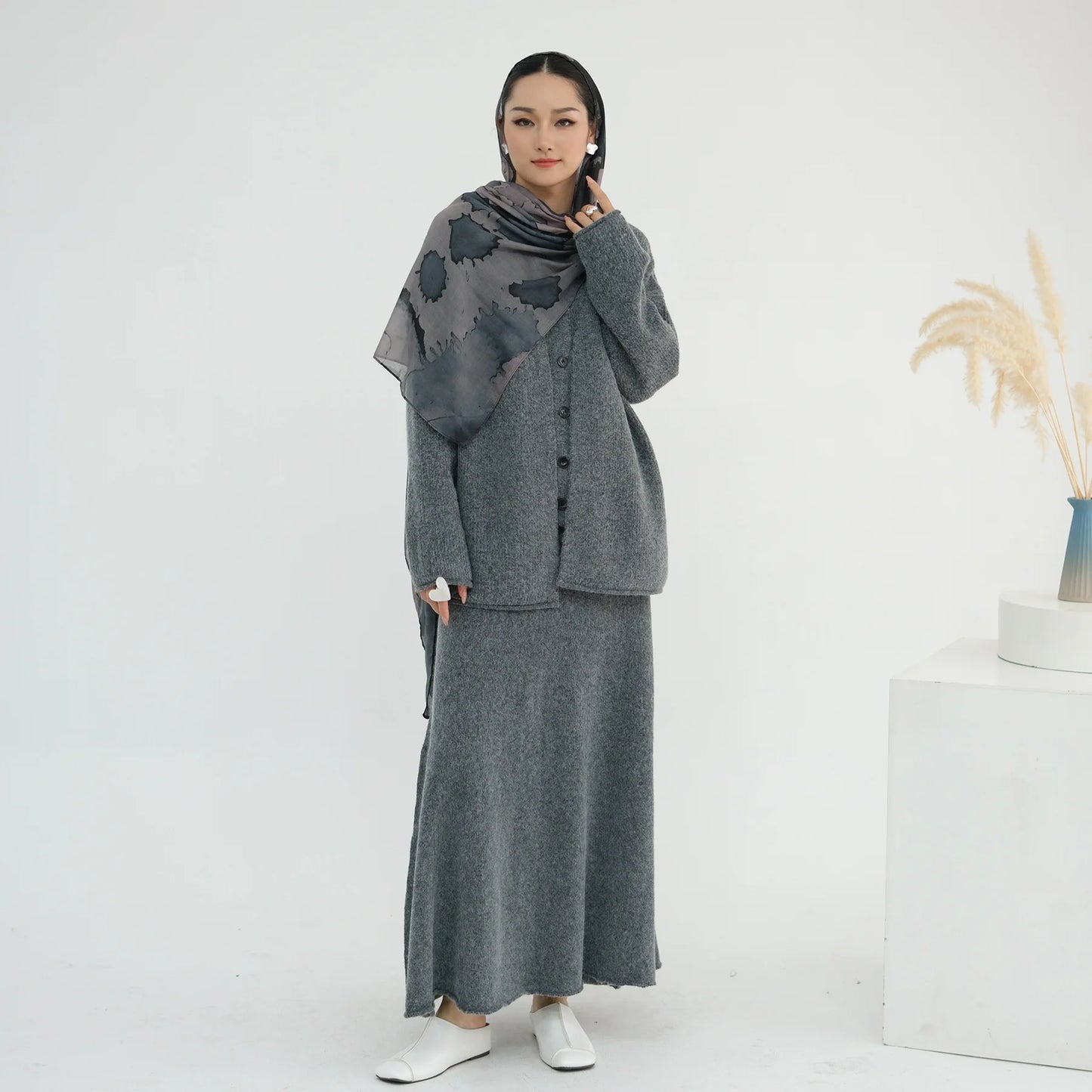 Winter Knitted Wool Cotton 3 Piece Abaya Set + Hijab Daily Thick Warm Modest Muslim Women Islamic Wholesale Suit Abaya