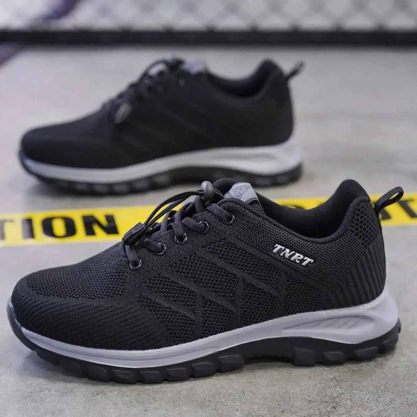 Fashion Sneakers men and women Soft Vulcanize Sneakers Shoes Mesh Summer Sneakers Women Shoes Sneakers Shoe Woman Tenis Feminino