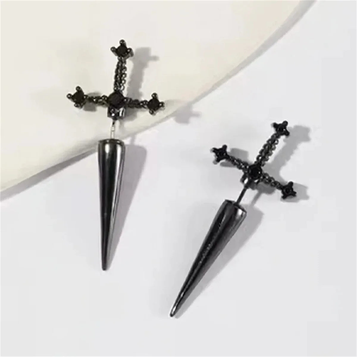 2pcs Gothic Kinitial Sword Stud Earrings,Vintage Cool Punk Crystal Goth Dagger Ear Piercing Jewelry Suitable for Daily Give Gift.