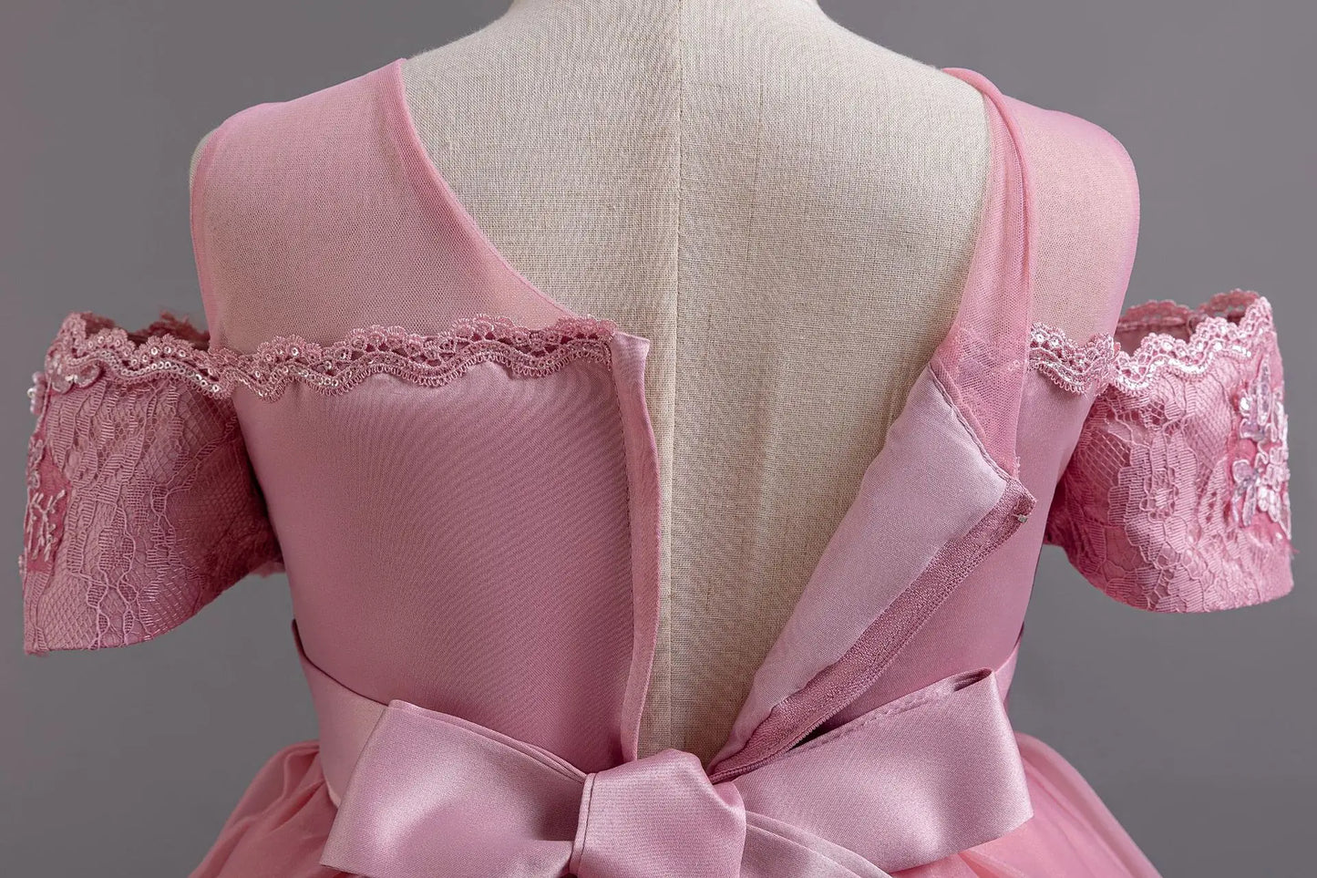 Luxus Perlen Kleider Für Kinder Spitze Schleppende Hochzeit Prinzessin Kleid Für Mädchen Geburtstag Prom Gala Leistung Lange Ballkleid