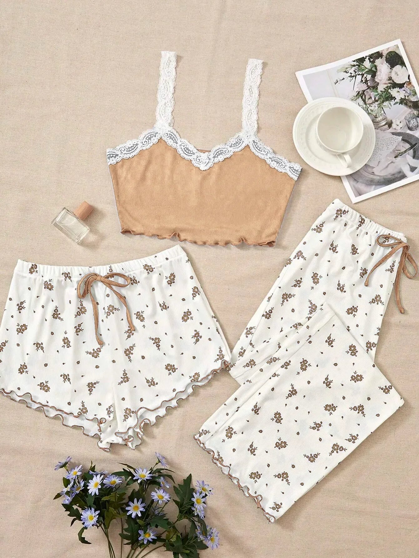 Rosa Spitzen-Patchwork-Pyjama-Set mit V-Ausschnitt für Damen, Nachtwäsche, sexy Nachthemden, Cami-Top, bedruckte Shorts, weiche Pyjamas, Loungewear