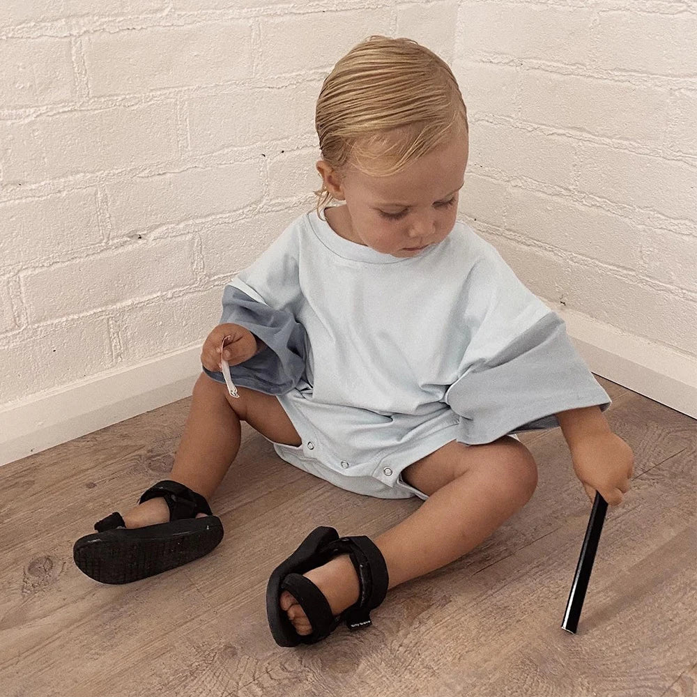 2023 sommer Neugeborenen Baby Jungen Mädchen Übergroßen Strampler Kleidung 0-24M Patchwork Farbe Baumwolle Kurzarm Body Grundlegende overalls