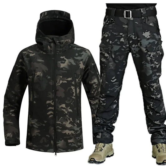 Winter Verdicken Männer Camo Anzug Wasserdichte Taktische Ausbildung Set Multi-tasche Mit Kapuze Jacke Fleece Hosen Outdoor Jagd 2-stück.