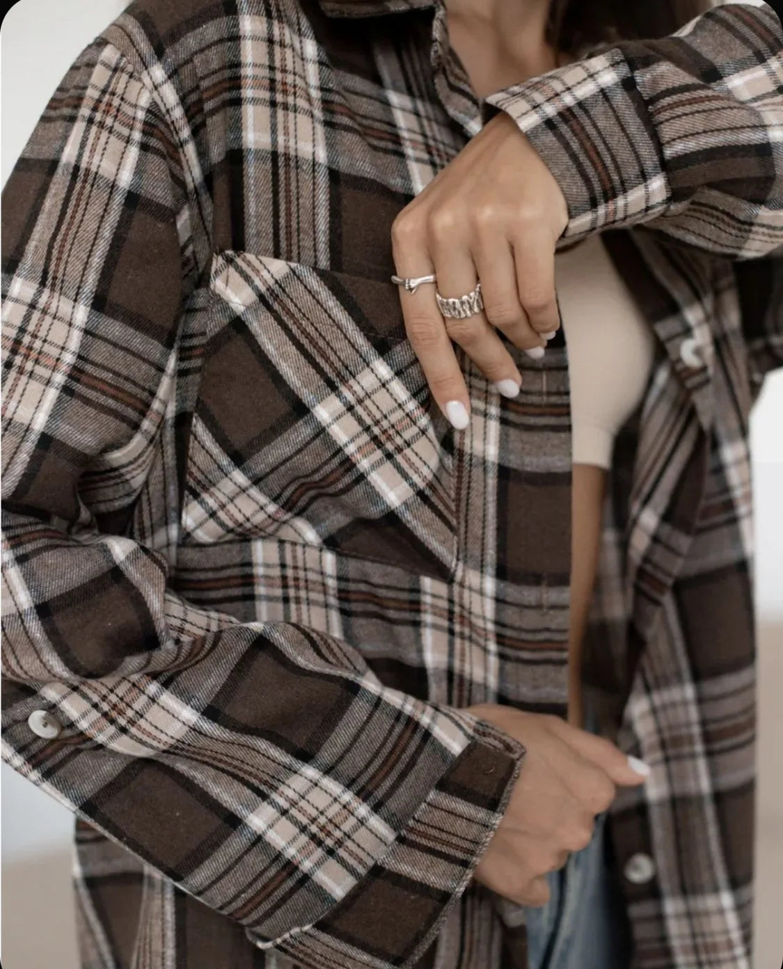 Women's Casual Shirt With Retro Style And Versatile Plaid Long Sleeves For Spring And Autumn 2025 With Pockets.