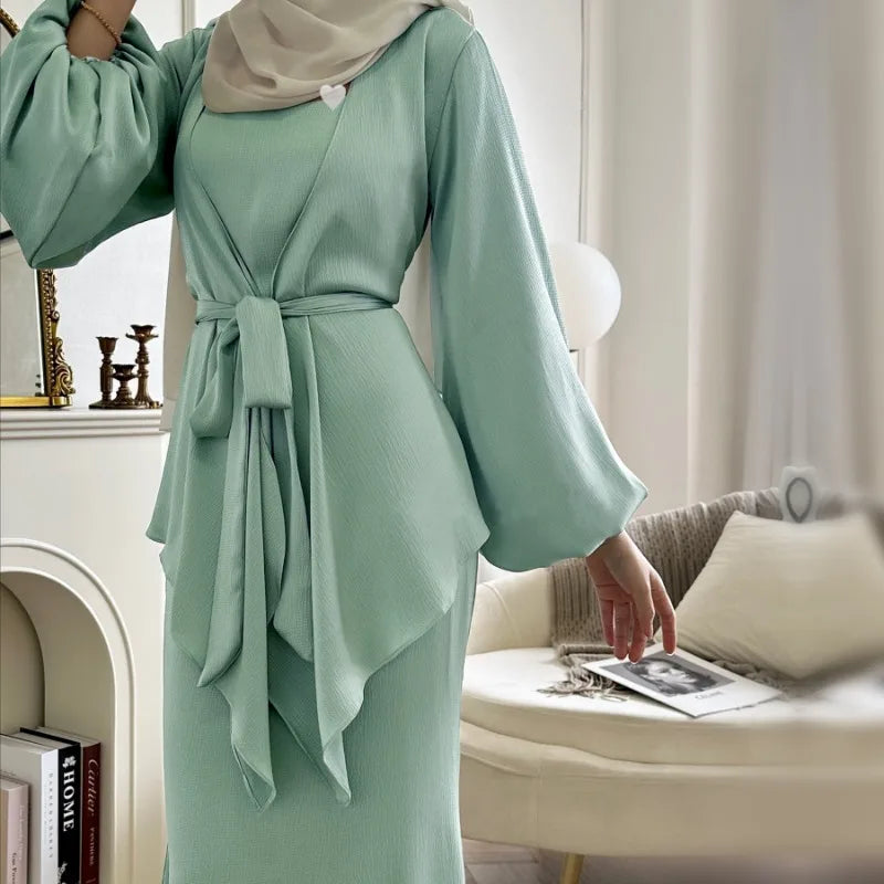 2-teiliges Saudi-Arabien muslimisches Damen-Abaya-Kleid aus Satin für Damen, Islam, Dubai, Urlaub, bescheidene Kleidung, 2024, elegante türkische Robe