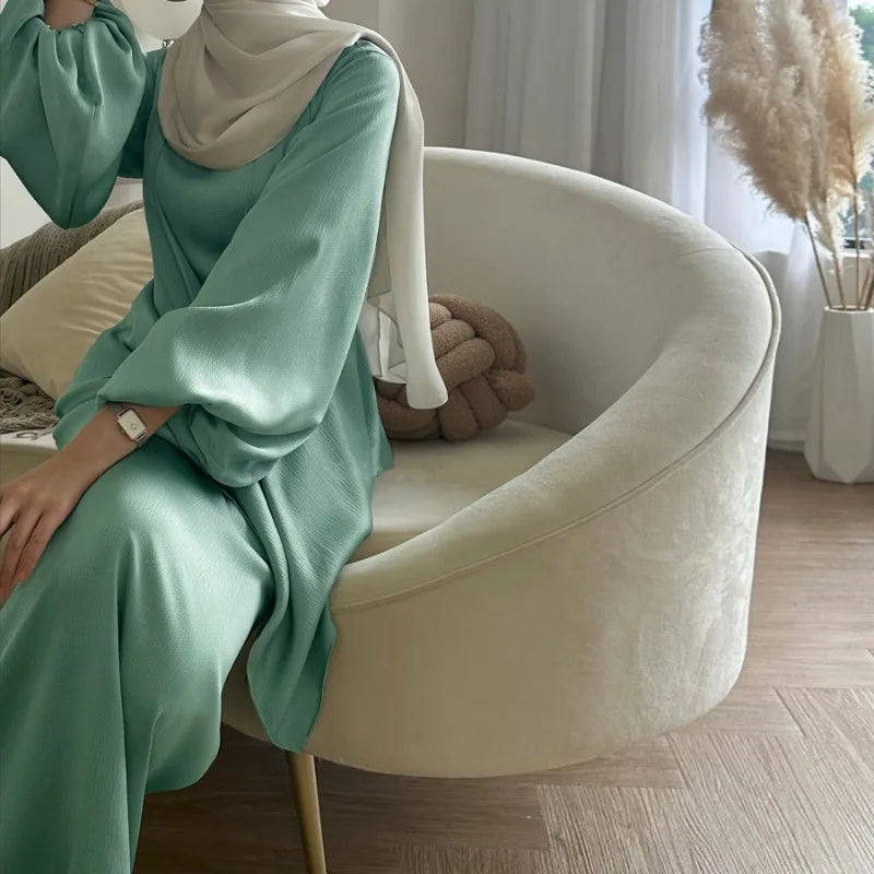 2-teiliges Saudi-Arabien muslimisches Damen-Abaya-Kleid aus Satin für Damen, Islam, Dubai, Urlaub, bescheidene Kleidung, 2024, elegante türkische Robe