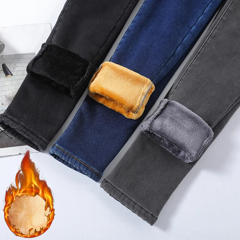 Frauen Thermische Dünne Jeans Mom Winter Warme Plüsch Stretch Jeans Dame Fleece Schnee Denim Hosen Student Bleistift Gerade Bein Hosen