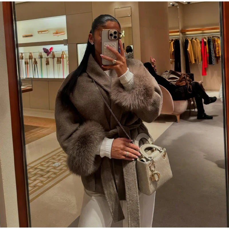 2025 Chic Revers Plüsch Mantel Mit Gürtel Frauen Vintage Feste Faux Pelz Hülse Tweed Offene Mäntel Weibliche Herbst Casual Straße outwear