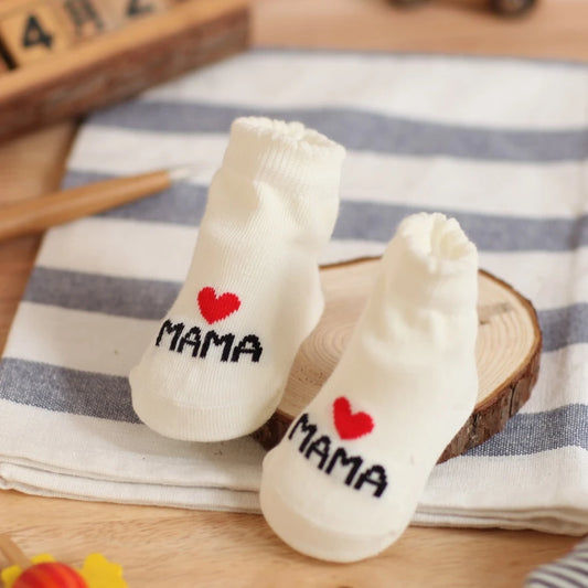 2Pairs Newborn Baby Girls Boys Socks White Cute Love MAMA PAPA Bebe Cotton Socks Gift Toddler Crew Socks Pack Design.