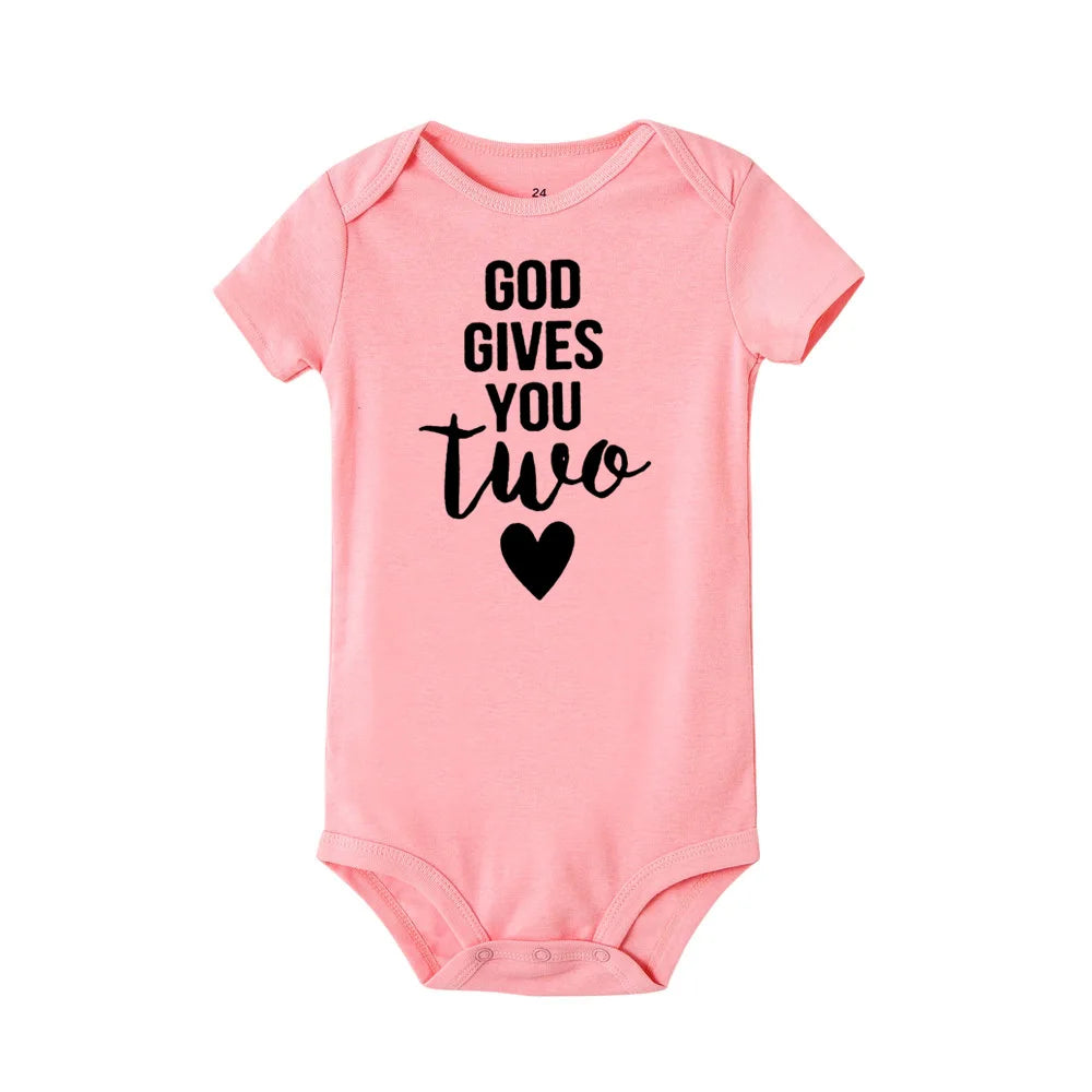 Zwillinge Neugeborenen Baby Body Sommer Infant Baby Geboren Kurzarm Kleidung Jungen Mädchen Overall Schwangerschaft Ankündigung Zwillinge Geschenke