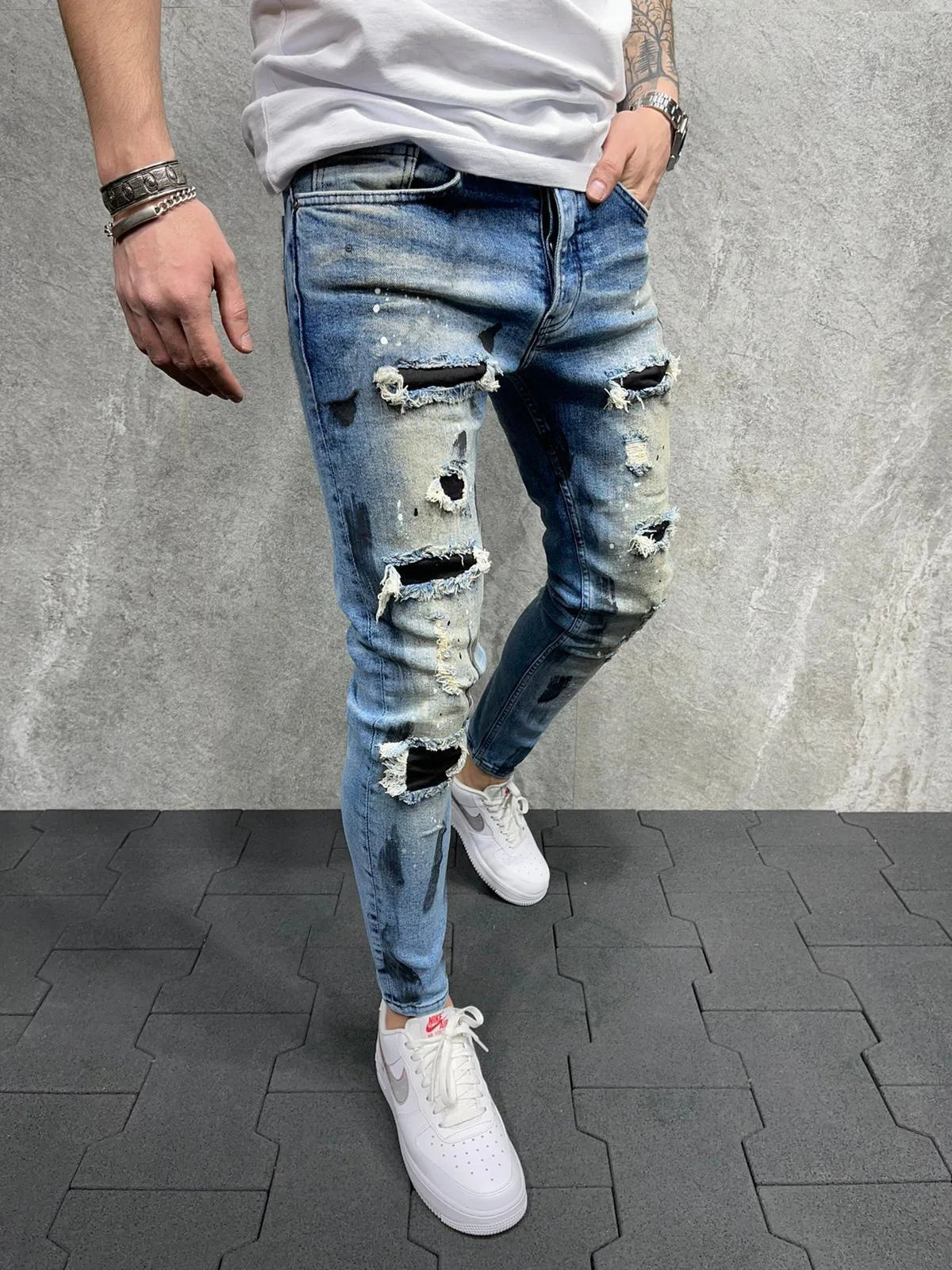Slim-Fit-Jeans mit zerrissener Knöchelhose für Herren, bemalte Jeans