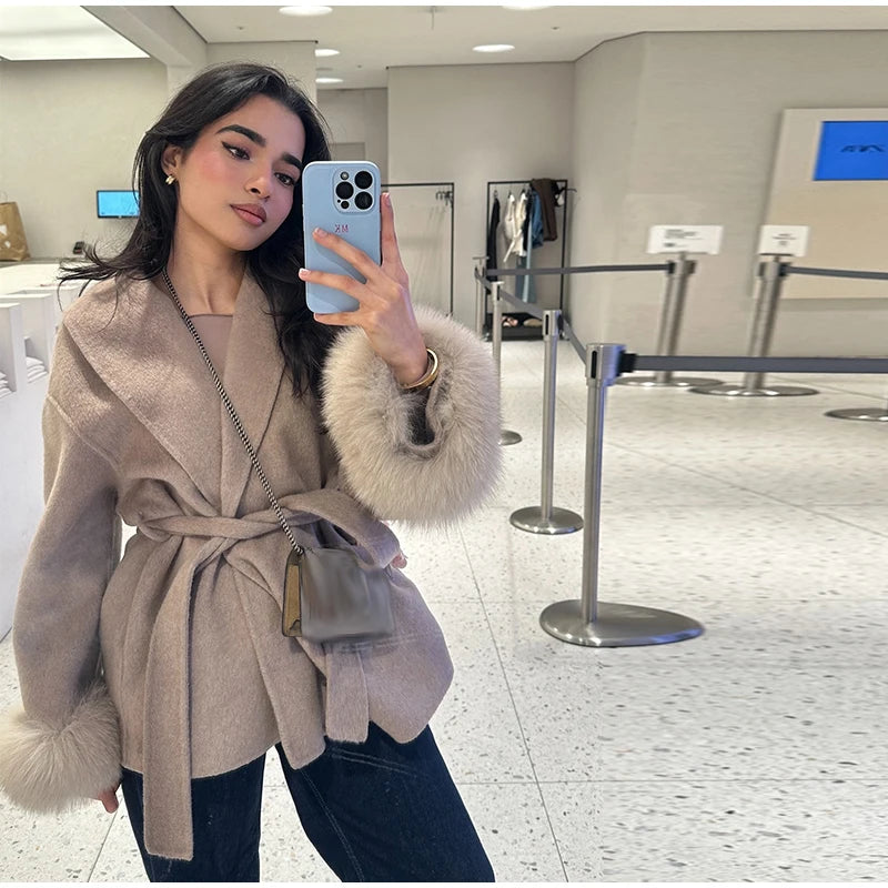 2025 Chic Revers Plüsch Mantel Mit Gürtel Frauen Vintage Feste Faux Pelz Hülse Tweed Offene Mäntel Weibliche Herbst Casual Straße outwear