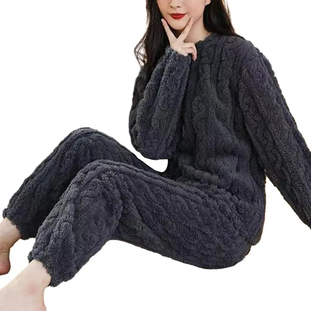 Winter-Pyjama-Set, stilvolles Winter-Pyjama-Set für Damen, warmer Plüsch, 2-teilige Nachtwäsche, bequeme Pullover-Hose für den Herbst