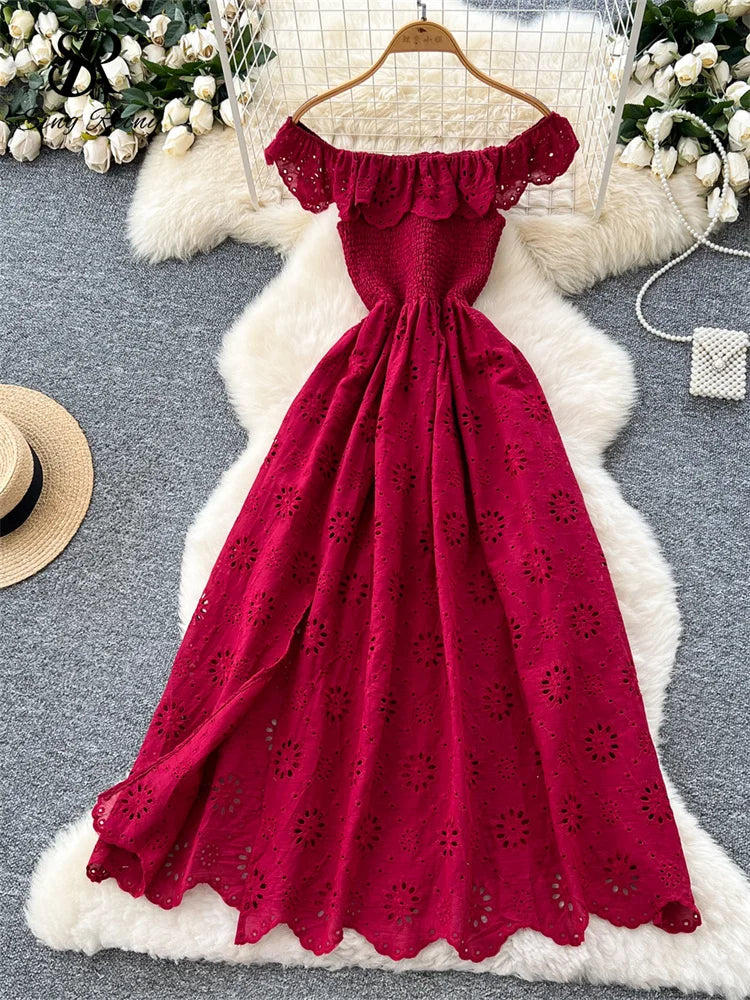 SINGREINY Schickes, ausgehöhltes Kleid mit Stickerei, Rüschen, Spleiß, schulterfrei, elastisch, gerüscht, schlank, 2025, solides, sanftes, langes Urlaubskleid