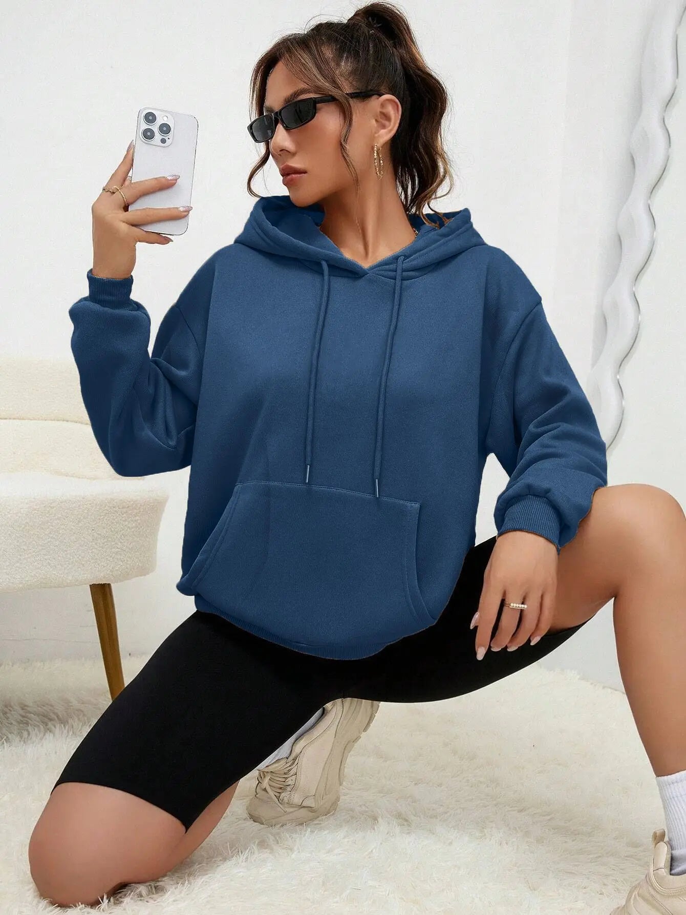 Einfarbiger Hoody für weibliche Herbst modische Kleidung lässige Fleece Tasche Hoodies mehrfarbige Unisex Frauen Streetwear