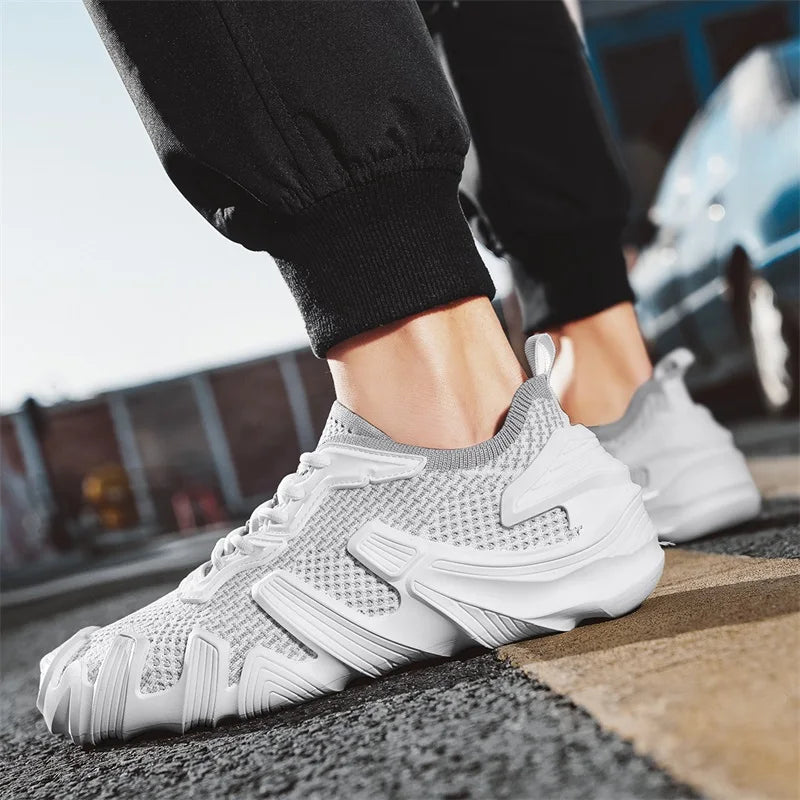 Männer schuhe Turnschuhe Männlichen tenis Luxus schuhe Herren casual Trainer Rennen Atmungsaktive mode müßiggänger laufschuhe für männer