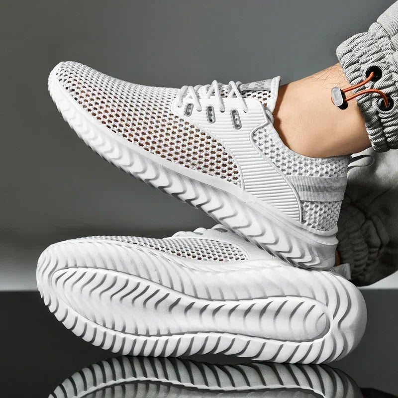 Sommer Herren Sneakers atmungsaktive und leichte Herren Casual Tennis Sneakers Hollow Mesh Herren Laufschuhe Tenis Masculino