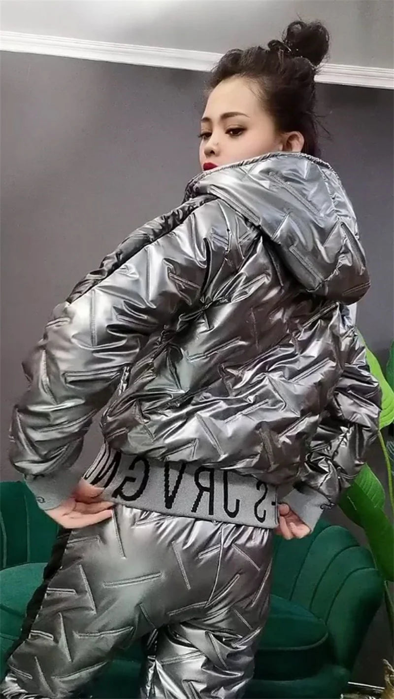 Mode Winter Glänzend Parkas Frauen Anzug Übergroßen Zwei Stück Set Casual Mit Kapuze Baumwolle Gepolsterte Kurzen Mantel + Verdicken Warme Hose Sets