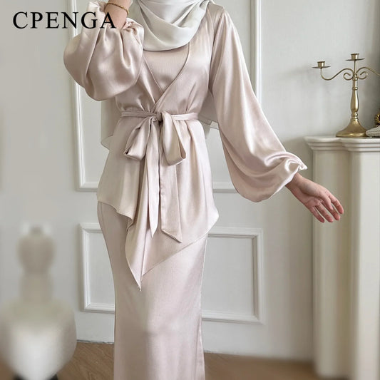 2-teiliges Saudi-Arabien muslimisches Damen-Abaya-Kleid aus Satin für Damen, Islam, Dubai, Urlaub, bescheidene Kleidung, 2024, elegante türkische Robe.