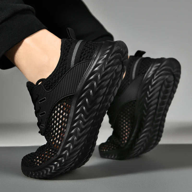 Sommer Herren Sneakers atmungsaktive und leichte Herren Casual Tennis Sneakers Hollow Mesh Herren Laufschuhe Tenis Masculino